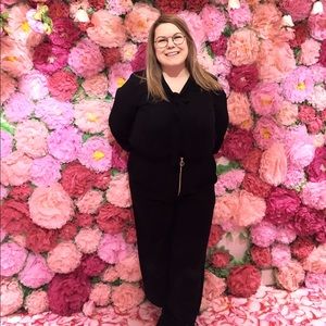 Meet your Posher, Carolyn